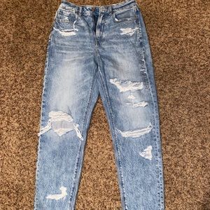 American Eagle Mom Jeans
